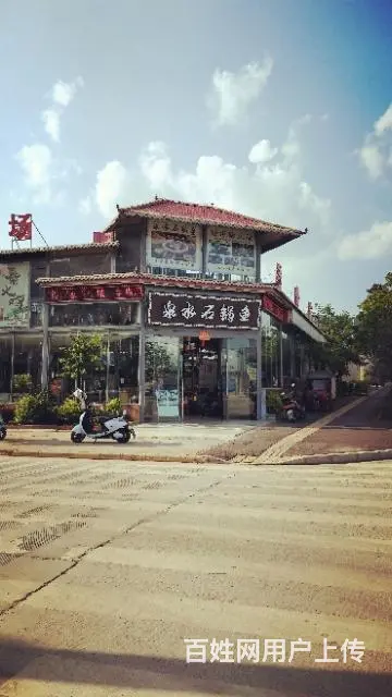 临街盈利餐厅带客源转让，接手即可收钱 - 图片 1