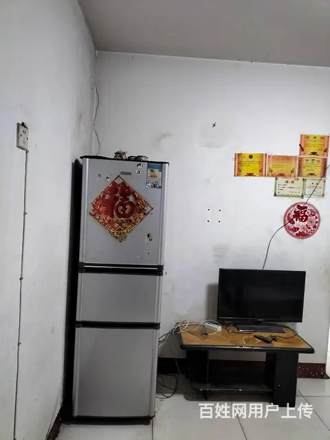 果园小区 普通住宅1厅 中等装修 - 图片 1