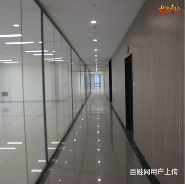 上海黄浦现在玻璃隔断的应用范围越来越广泛 - 图片 1