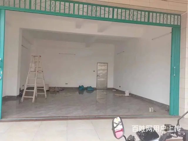 文昌市文城镇新风路车站加油站对面65平铺面出租 - 图片 3