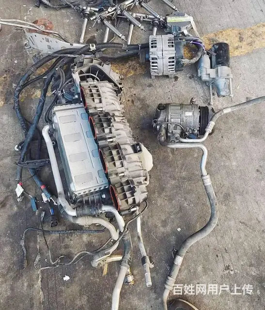 奔驰278发动机涡轮增压器 冷气泵发电机 中冷器 - 图片 1