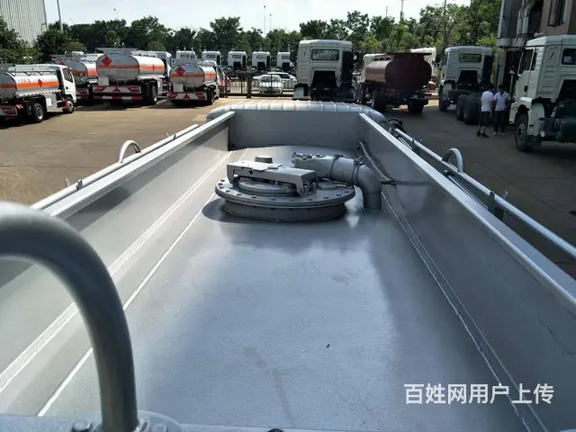 渭南东风小型流动5吨加油车手续齐全回家直接运营 - 图片 8