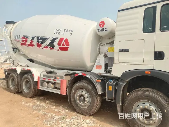 湛江2021年豪沃亚特上装可拉15方搅拌罐车 - 图片 8