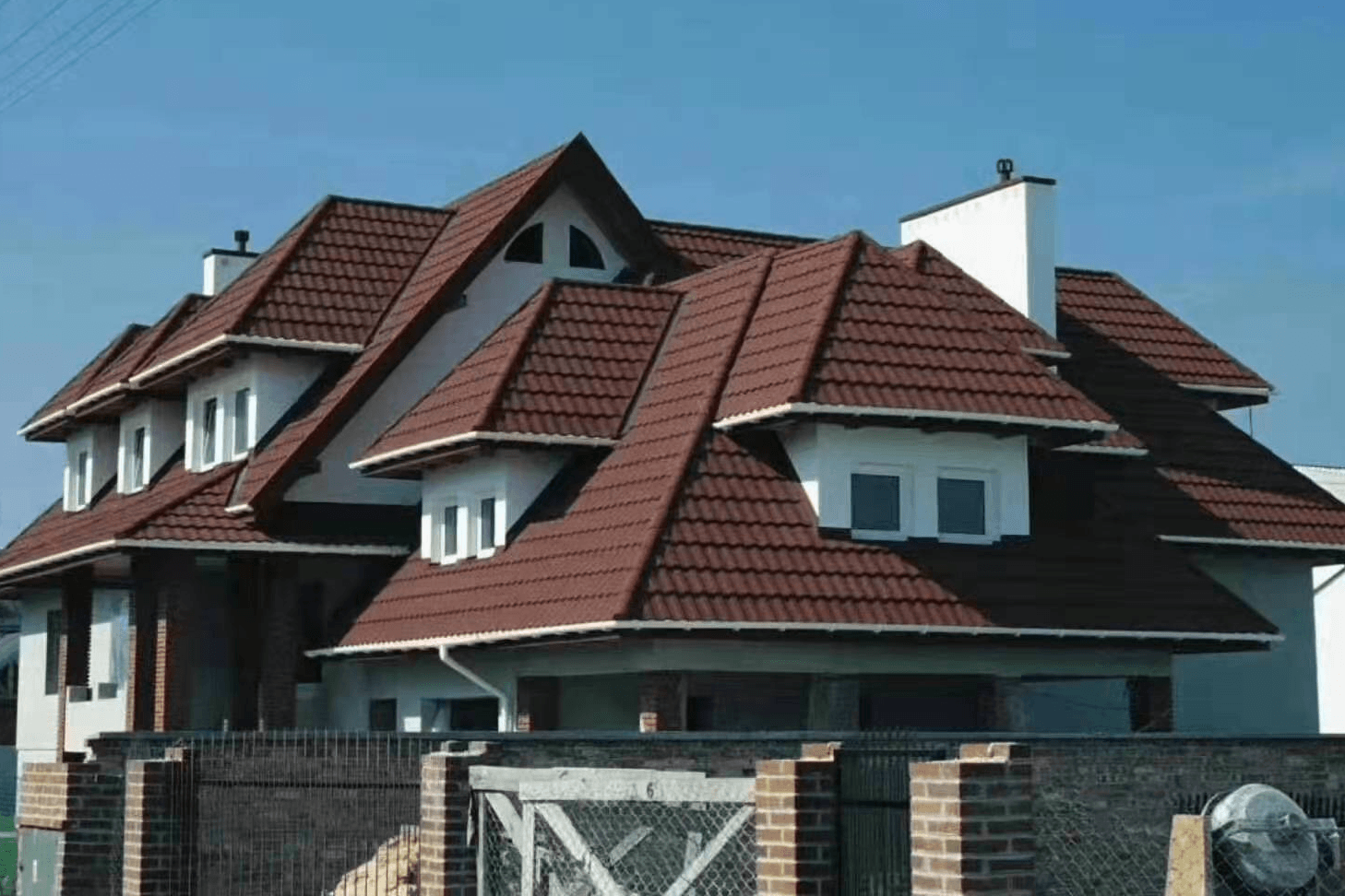 工程案例厂家,工程案例价格,彩石金属瓦厂家,彩石金属瓦价格-沈阳