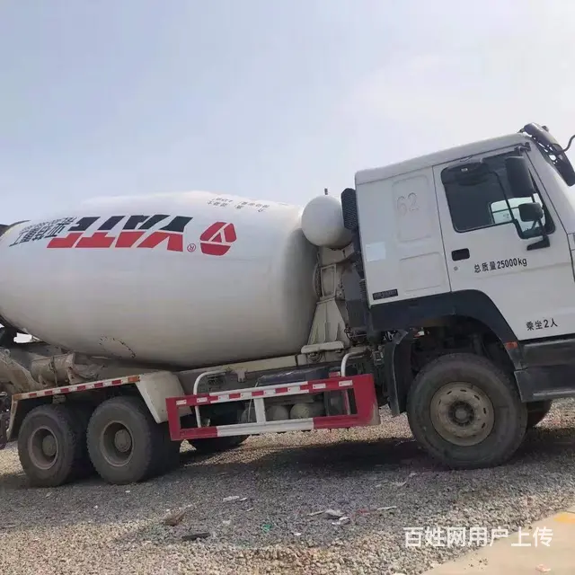 枣庄19年二手豪沃搅拌车 大14方 380马力 - 图片 5