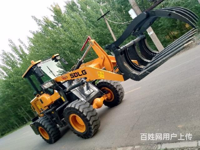 半价转让纯新临工920抓车及台龙工820装载机