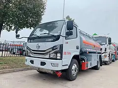 东风油罐车优惠 5吨油罐车 加油车多少钱