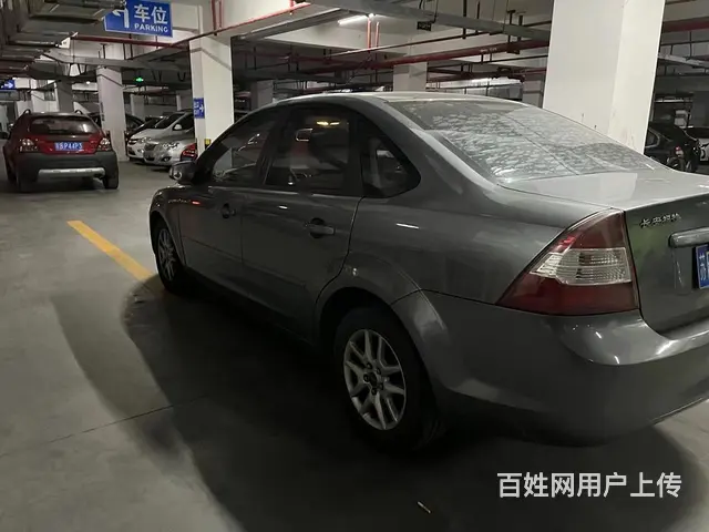 福特 福克斯 2011款 福克斯-三厢 1.8 手动 经典型 - 图片 1