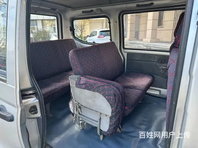五菱之光 2013款 1.0 手动 基本型7-8座 - 图片 8