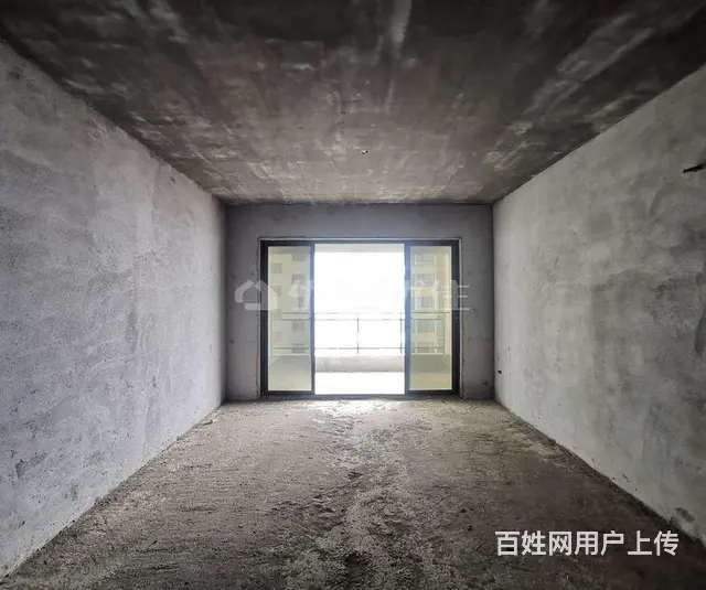 漂亮的电梯复试楼 8房4卫2厨260平米可改2套4房 - 图片 5