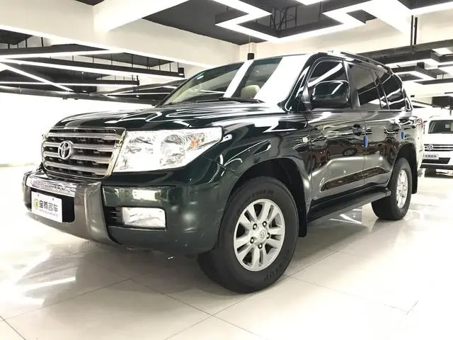 丰田兰德酷路泽 2010款 4.0L 自动 四驱的图片