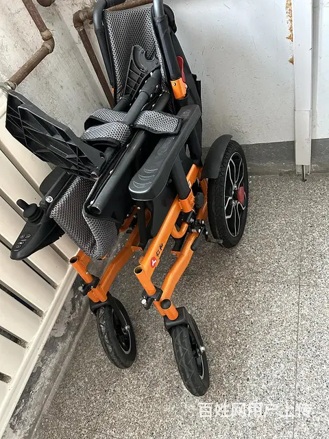 9.9成新 电动轮椅 - 图片 1