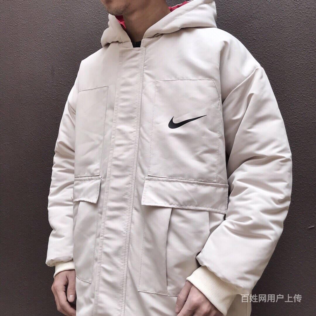 耐克阿迪运动衣服