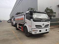 8吨油罐车东风多利卡   流动运油车 分期付款低价