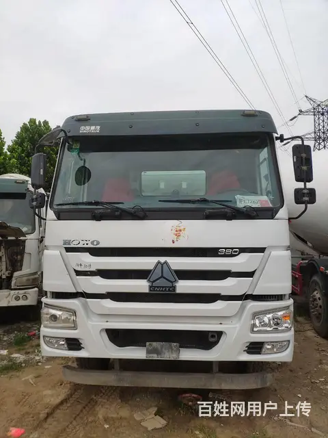 18年二手豪沃搅拌车 大20方  前四后八 国五 - 图片 2