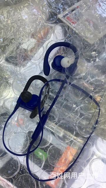 beatsx红白灯闪烁不开机不充电一边无声音换单元 - 其他 - 家电维修