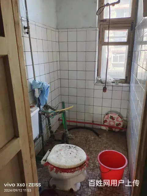 东洲含情园 十中对面 93平 三室 住三楼 12万 - 图片 3