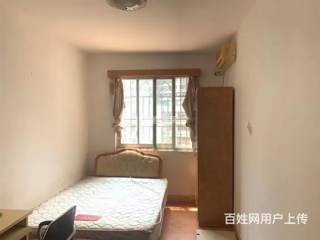 新香洲华润万家精装3房直接入住。生活圈，交通方便 - 图片 3