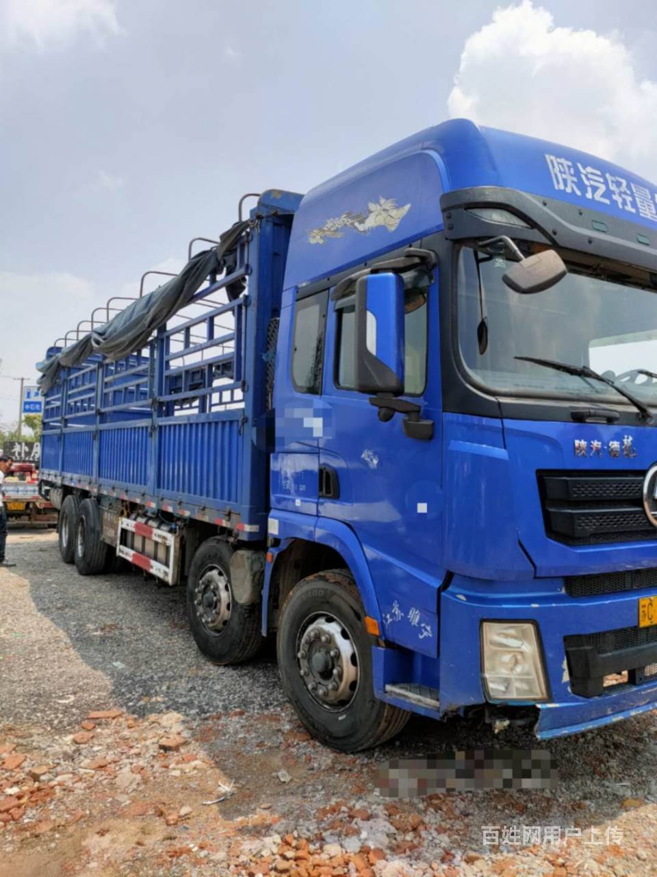 德州16年国四德龙9.6米高栏 轮胎全新 急售