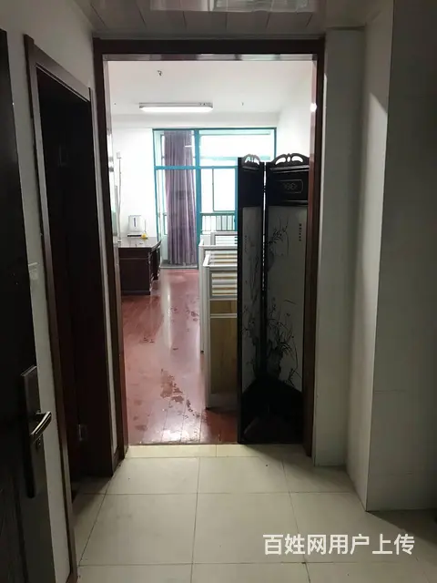 地铁房府琛大厦(新北) 商住两用1厅 中等装修 - 图片 3