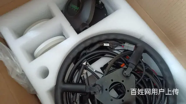 出售各种品牌拖拉机导航，自动驾驶系统 - 图片 3