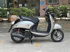 本店专卖二手雅马哈、铃木、五羊本田、豪爵品牌摩托车
