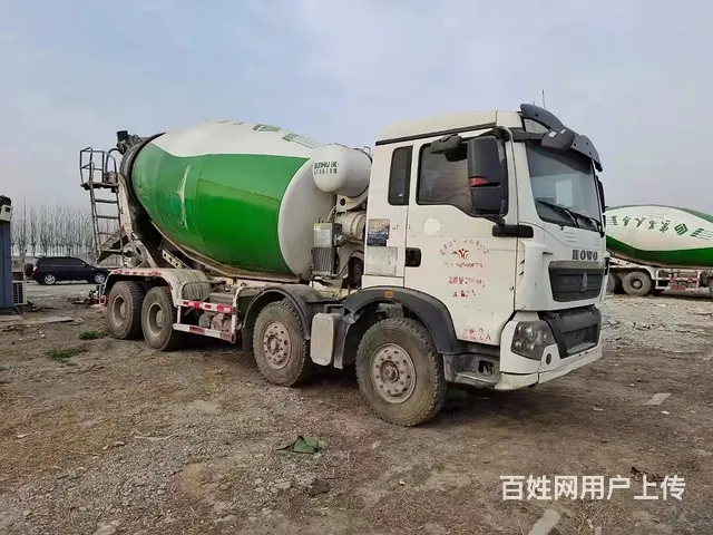 17年豪沃大14方轻量化搅拌车 - 图片 4