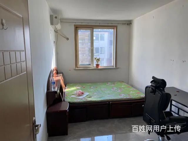 出租中华园步梯6楼，70平两室一厅，冰箱洗衣机热水器空调，家 - 图片 1