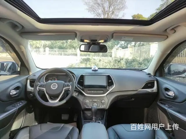 Jeep 自由光 2017款 2.0 手自一体 优越版 - 图片 5