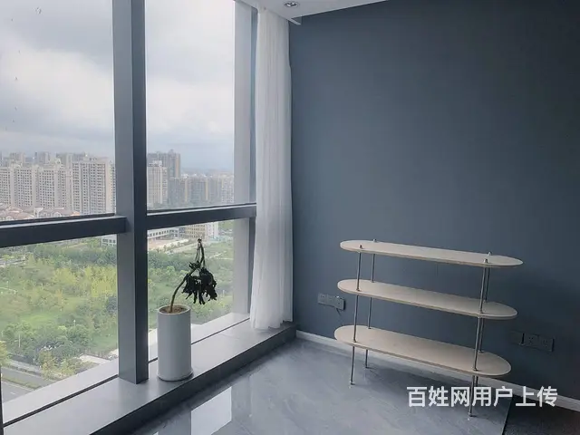高沙地铁口50米 印象城 落地窗 配套家具 随时入驻 - 图片 5