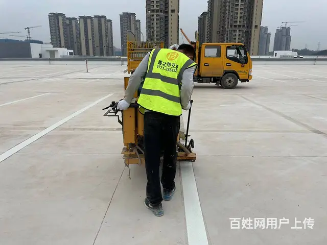 百色市西林县停车场划线厂 - 图片 5