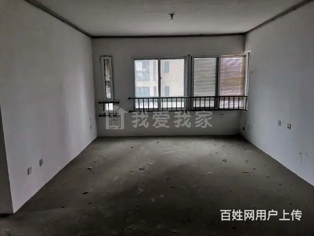 路劲主场旁泰盈八千里小区，毛坯3房.东边户，中间楼层 - 图片 5