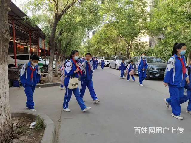 B个人一火车站九中大门口早餐店转让 - 图片 4