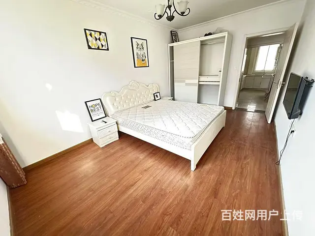 实图月付 南门地铁口 精装修两室一厅大客厅 近地铁 押一付一 - 图片 4