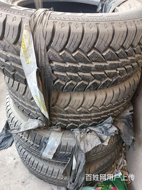 七八成新 205/70R15 轮胎4根 - 图片 1