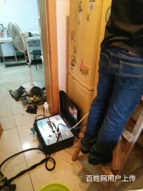 洛阳空调维修移机清洗加氟回收 - 图片 1