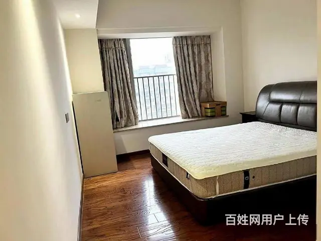 吉大 格力广场三期 双阳台  3房3卫 豪修  近拱北关口 - 图片 4