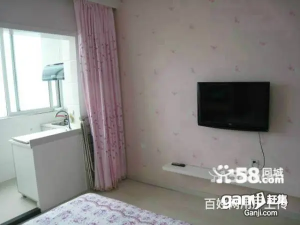 浪漫无极空调房只需一百大床能睡三人wifi电脑日租房钟点 - 图片 2