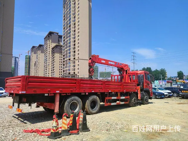 工地拉货随车吊哪里有 - 图片 2