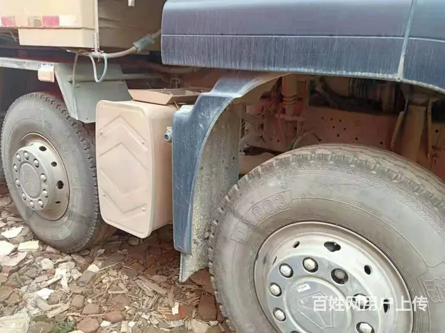 二手440马力汕德卡前四后八自卸车8米2货厢国五 - 图片 9
