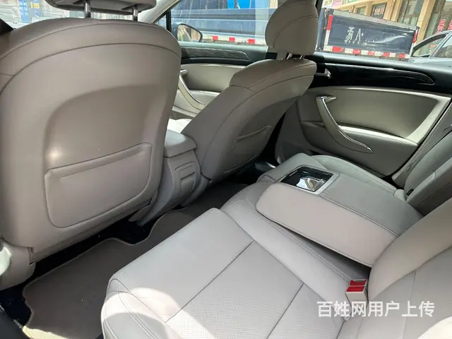 雪铁龙C5 2012款 2.0 手自一体 尊享型 - 图片 2
