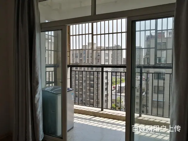 湖州南浔区旧馆镇天星苑小区 - 图片 1