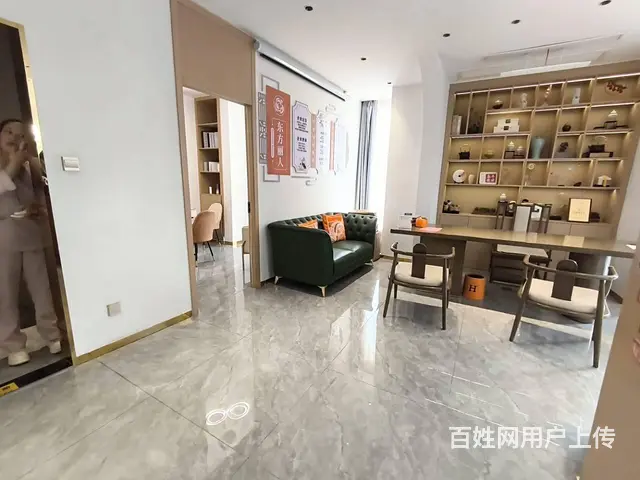 【福铺】宝龙商圈|300平美容店转让|门前自有停车区 - 图片 5