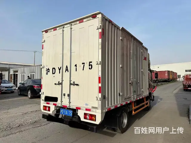 低价出售2023年2月江铃4米2厢式货车 - 图片 3