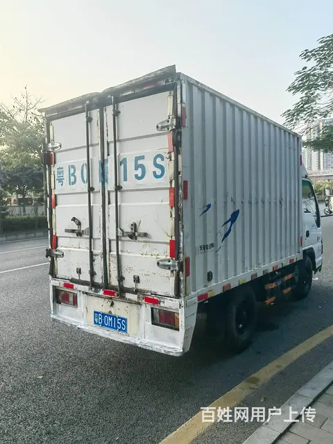 2013年8月单排后单轮五十铃3.6米箱货手续齐全 - 图片 3