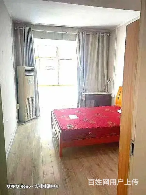 摩尔城旁边 普通住宅1室1厅 中等装修 - 图片 1