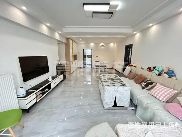 樽憬财富广场 精装修三房带暖气 满2 支持按揭 钥匙在手 - 图片 2