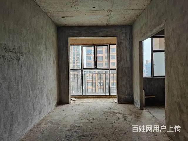 铜锣湾雅苑 附 小新七 中 毛坯大四房南北通透采光佳 满两年 - 图片 2