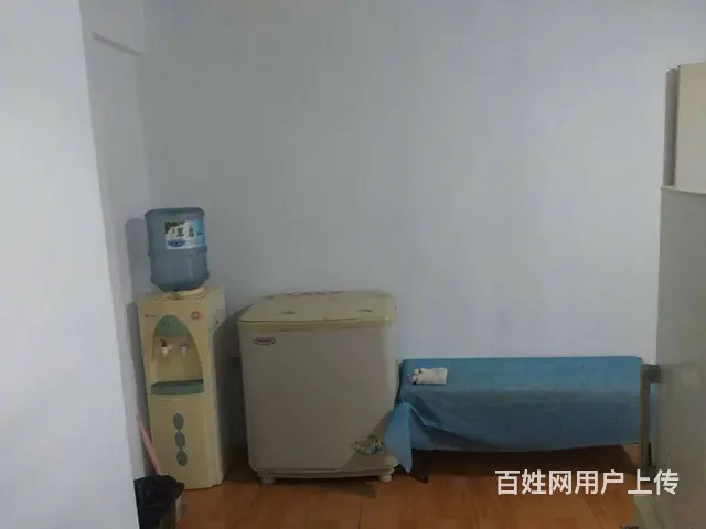 低价出租包取暖的干净房，妇婴医院东200米，山海汇北侧 - 图片 3