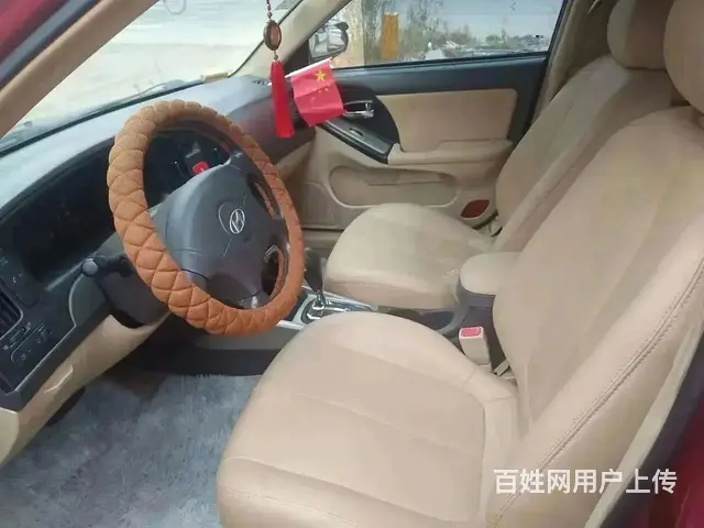 现代 伊兰特 2005款 伊兰特-三厢 1.6 自动 舒适型 - 图片 6
